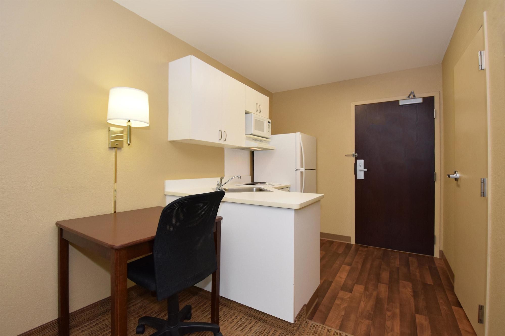 Extended Stay America Select Suites - Orlando - Conven Ctr - Sports Complex Williamsburg Exteriör bild