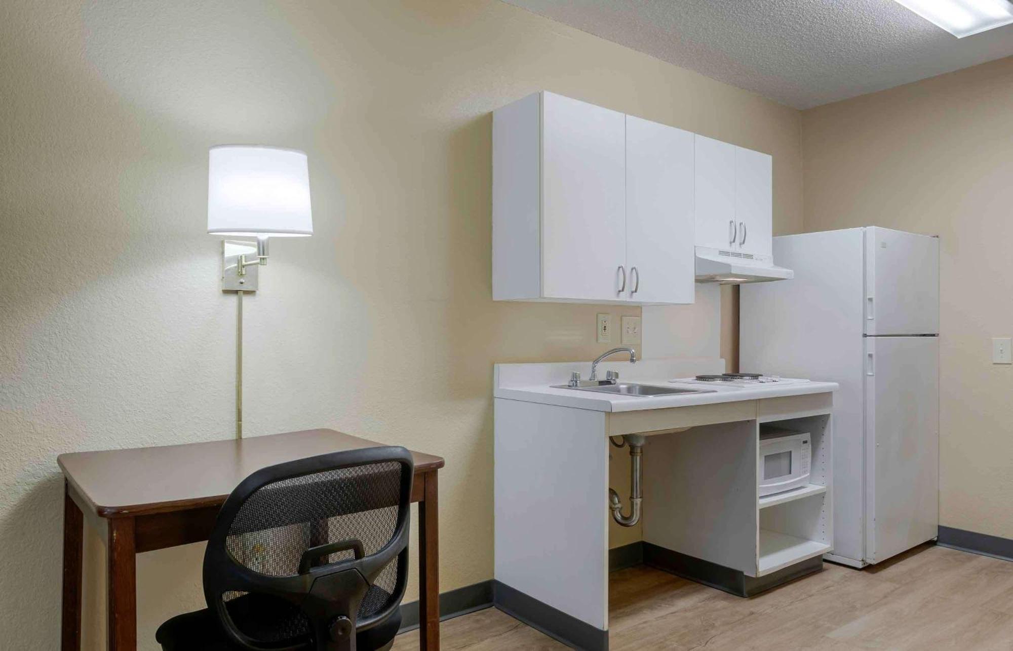 Extended Stay America Select Suites - Orlando - Conven Ctr - Sports Complex Williamsburg Exteriör bild